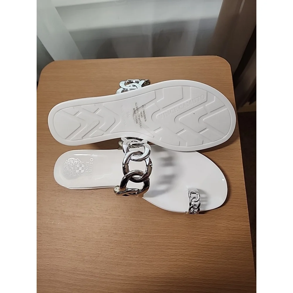 New Vince Camuto Women Emagenta Chain Toe Loop Jelly Sandal 9 M - White Silver - Picture 11 of 15